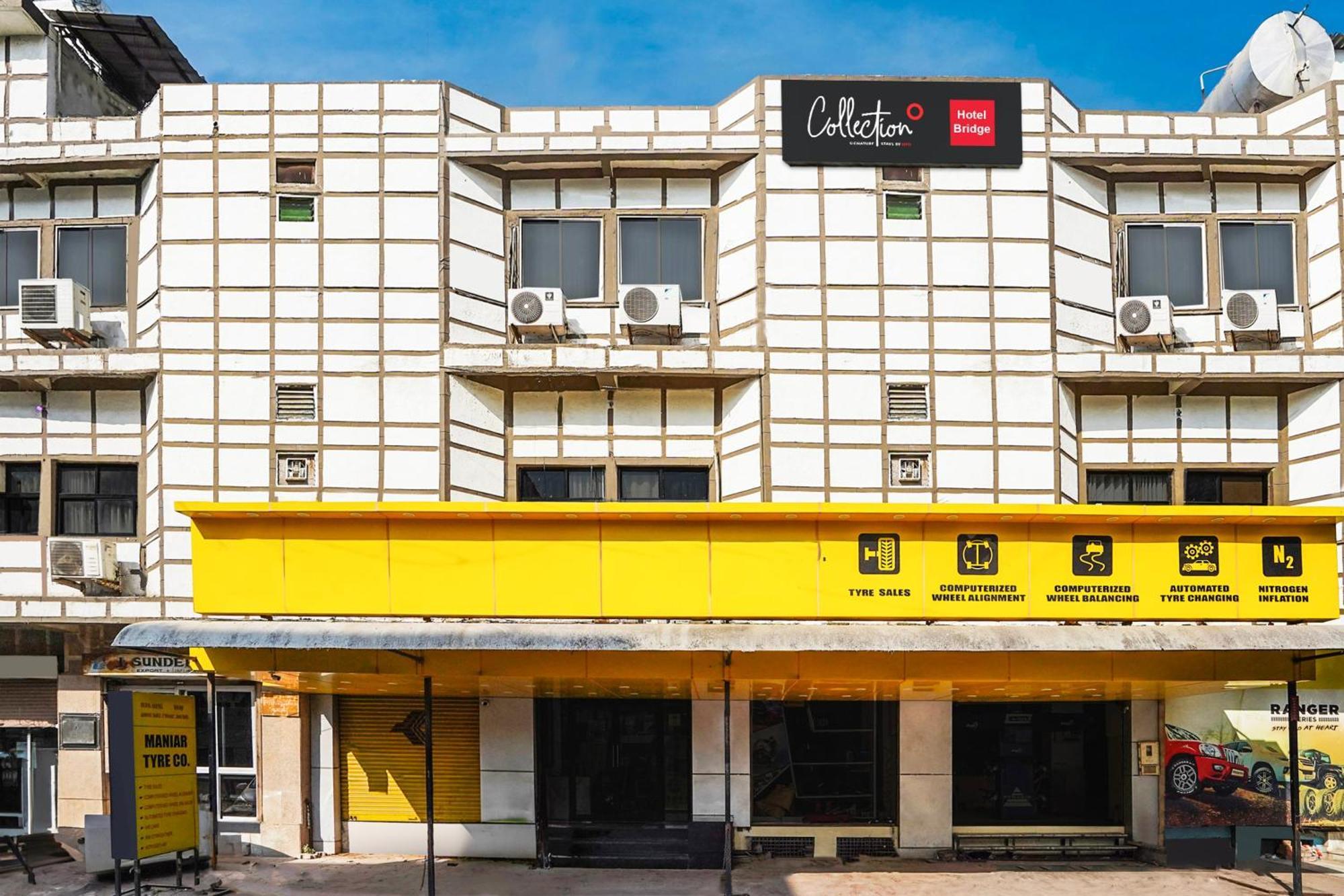 Hotel O Bridge Ahmedabad Esterno foto